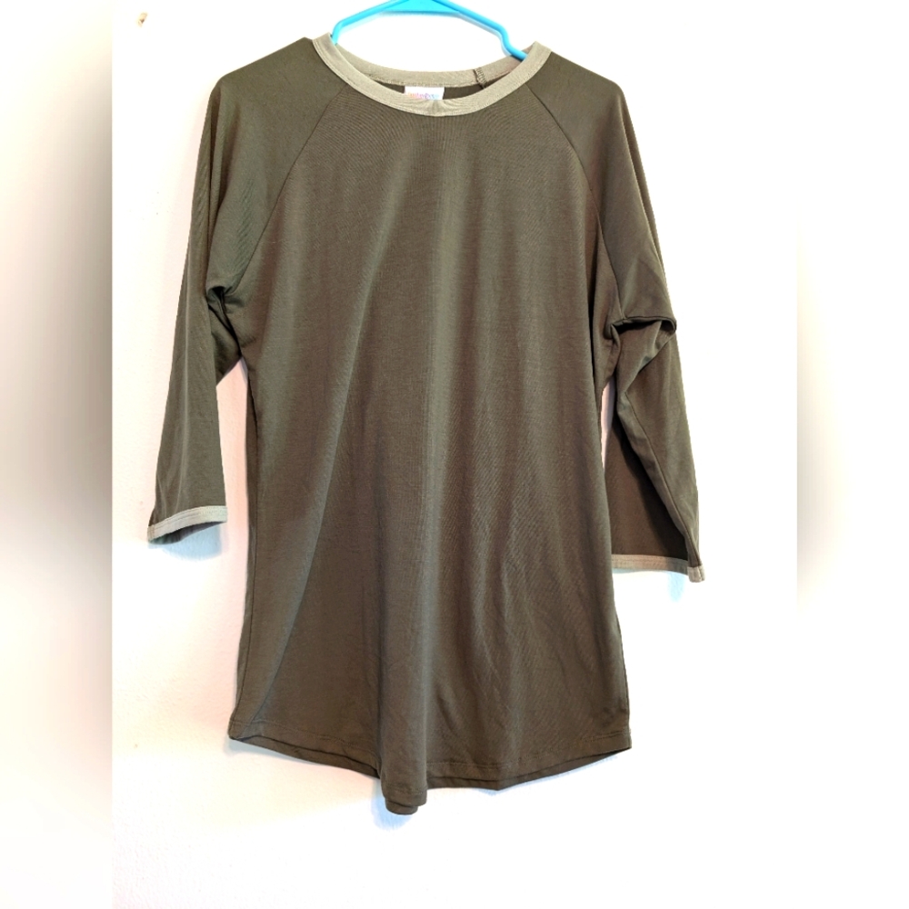 Lularoe green 3/4 sleeve size medium
